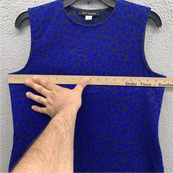 ST. JOHN  Leopard Animal Print Blue Black Silk Blend Stretch Tank Top Size S - Picture 3 of 9